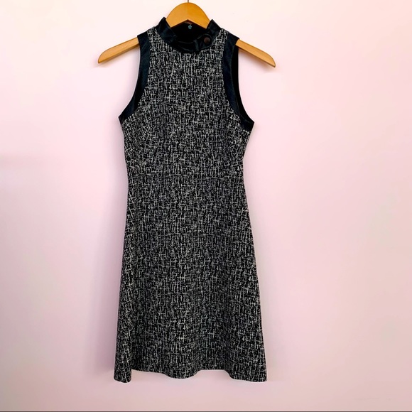 NEW! Karen Millen Black & White Wool Blend Contrast Dress, Size 4 - Picture 1 of 8